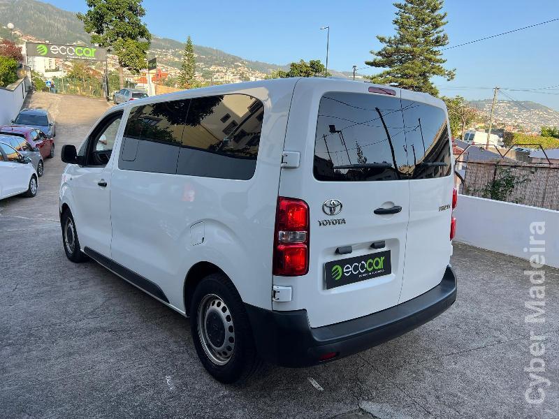 TOYOTA PROACE 1.5 D-4D 120 cv 9 Lugares Gasóleo