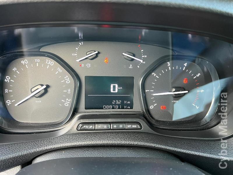 TOYOTA PROACE 1.5 D-4D 120 cv 9 Lugares Gasóleo