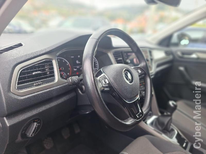 VOLKSWAGEN T-ROC STYLE  Gasolina