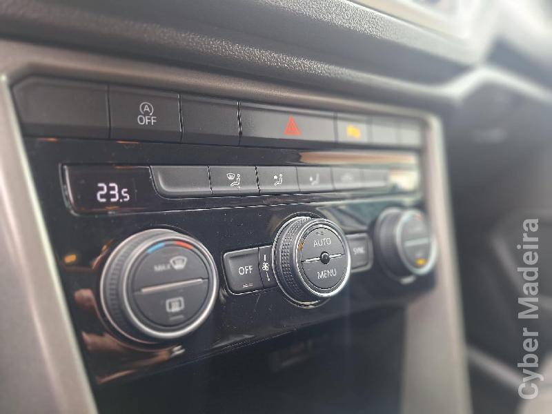 VOLKSWAGEN T-ROC STYLE  Gasolina