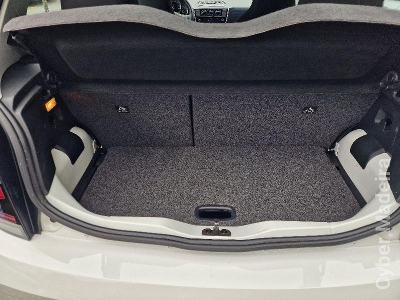 VOLKSWAGEN UP 1.0 MOVE Gasolina