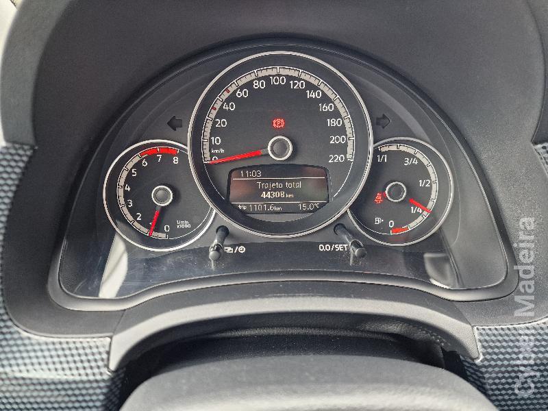 VOLKSWAGEN UP 1.0 MOVE Gasolina