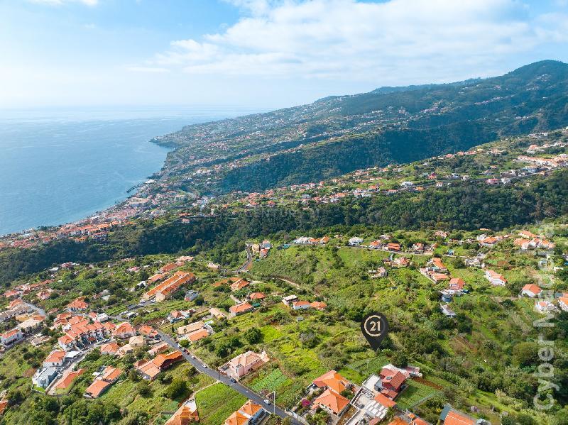 Terreno Outros para Venda Santa Cruz, Janeiro