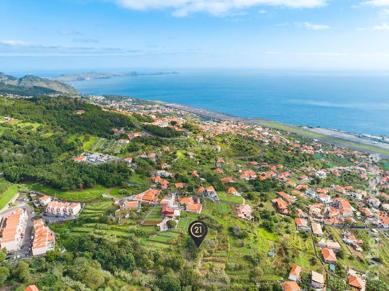 Terreno Outros para Venda Santa Cruz, Janeiro