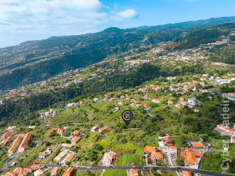 Terreno Outros para Venda Santa Cruz, Janeiro