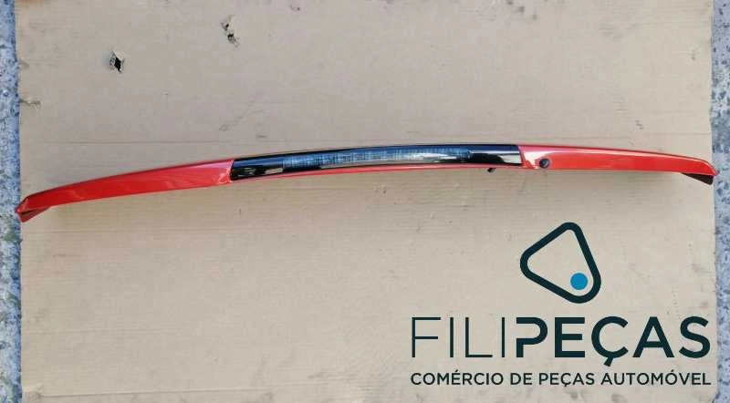 Aileron traseiro Renault Clio