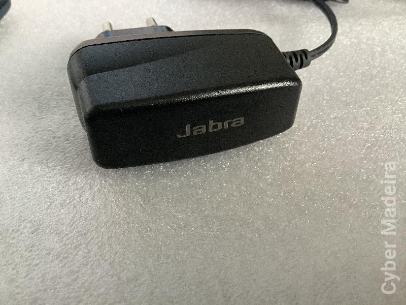 Adaptador AC / carregador original JABRA AM05E-075A