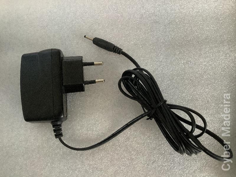Adaptador AC / carregador original JABRA AM05E-075A