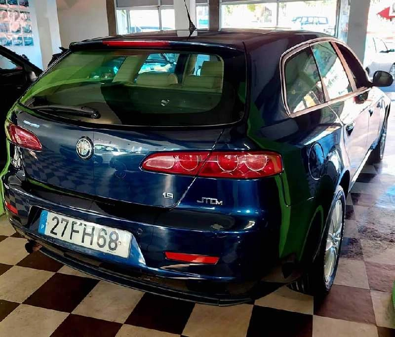ALFA ROMEO 159 1.9 cc  cx automatica e sequencial Gasóleo