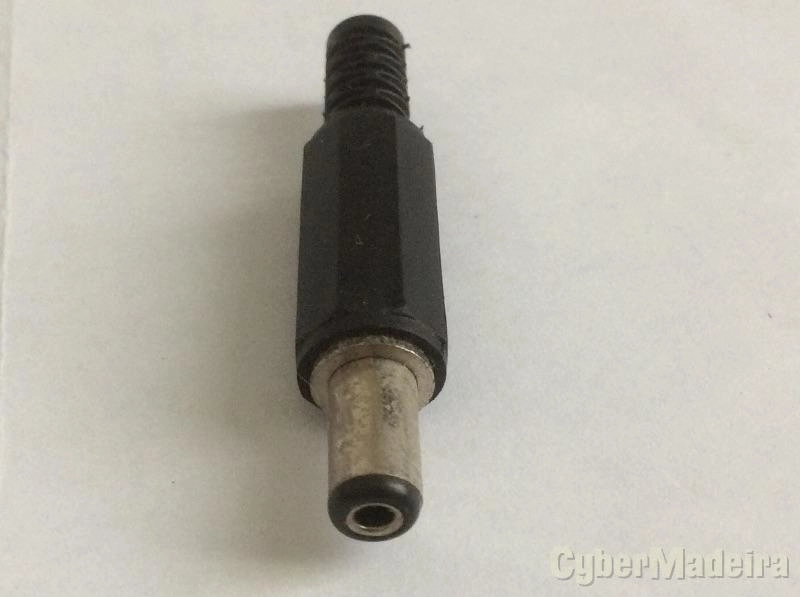 Jack DC 5.5*2.1*9.5mm curto macho