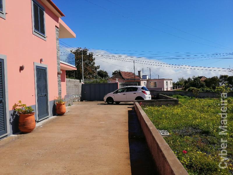 Moradia T3 para Venda Caniço, Santa Cruz