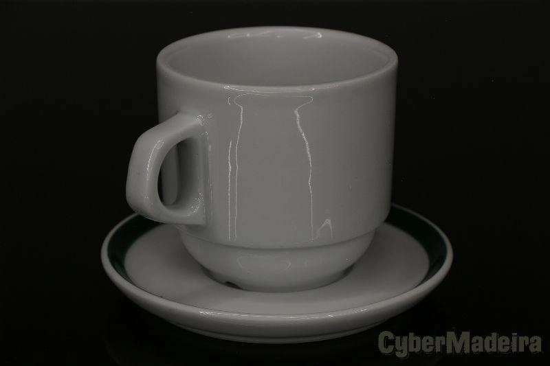 Chávena de Café clássica Tofa com prato / pires