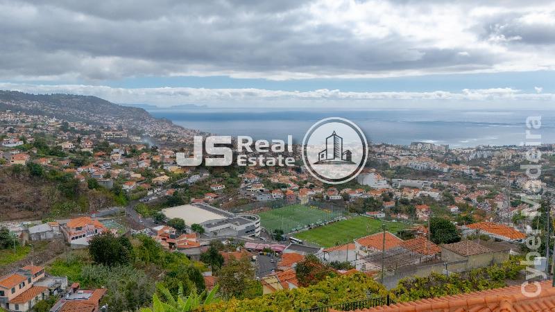 Moradia T4 para Venda Santo António, Laranjal