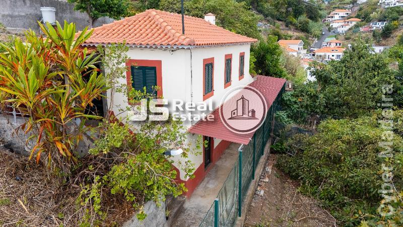 Moradia T4 para Venda Santo António, Laranjal