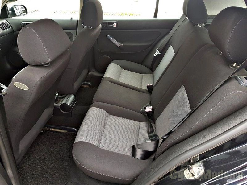 VOLKSWAGEN GOLF iv 130 cv Gasóleo