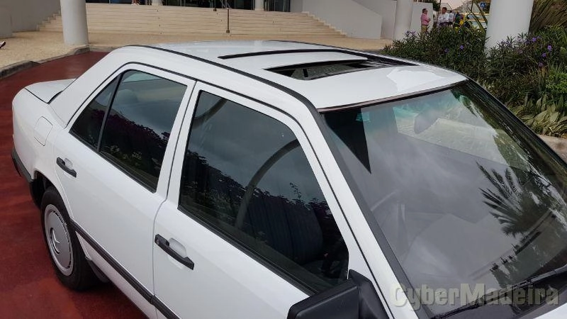 MERCEDES E 200E (Gasolina) 38 020 Kms  RHD (W124) Gasolina