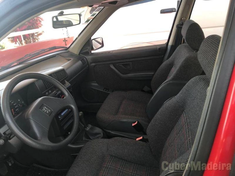 PEUGEOT 405 SEDAN Gasolina