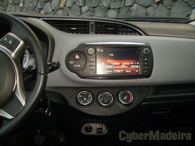 TOYOTA YARIS 1.4 D4D GASOLEO Gasóleo