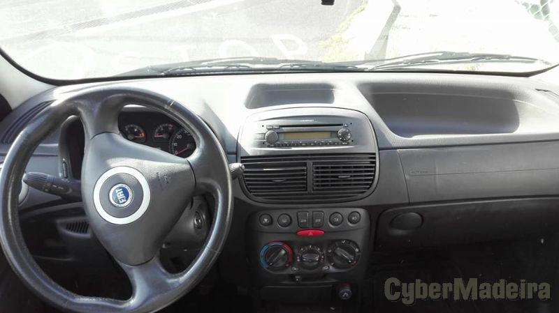 FIAT PUNTO 1.3 Gasóleo
