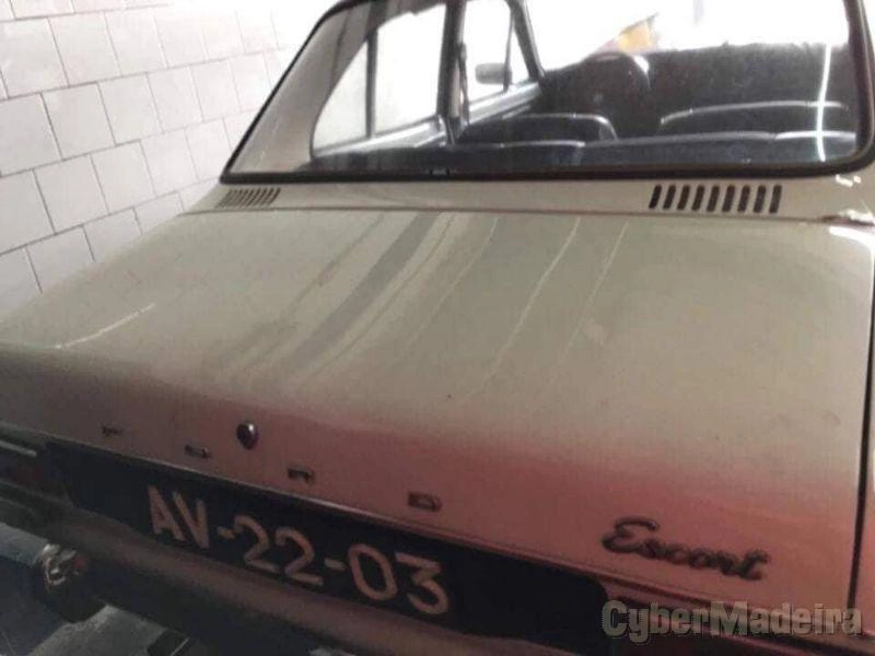 FORD ESCORT 1.3 GTHC Gasolina