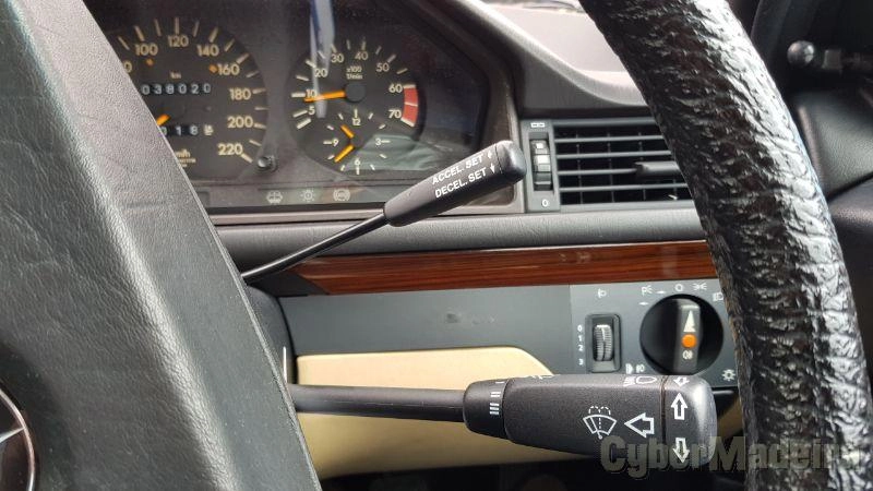 MERCEDES E 200E (Gasolina) 38 020 Kms  RHD (W124) Gasolina