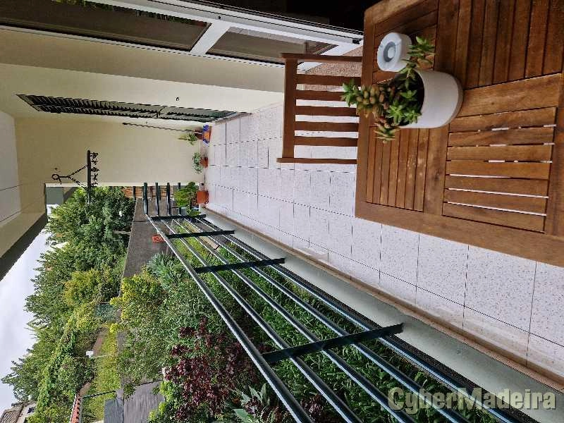 Apartamento T1 para Férias São Roque, Penteada