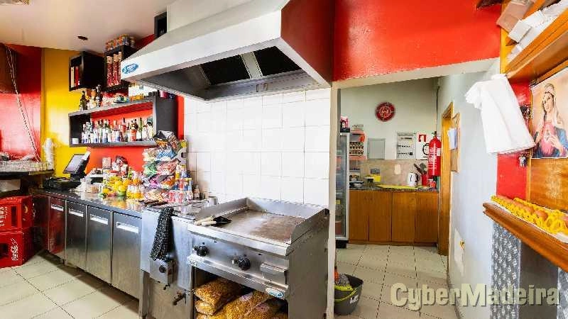 Negocios T0 para Venda Ribeira Brava, Meia Légua