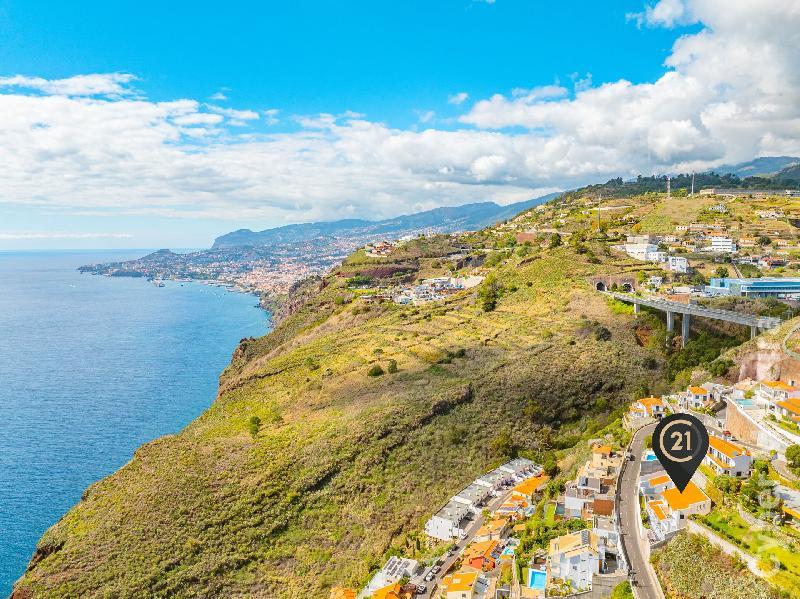 Moradia T6 para Venda Caniço, Garajau