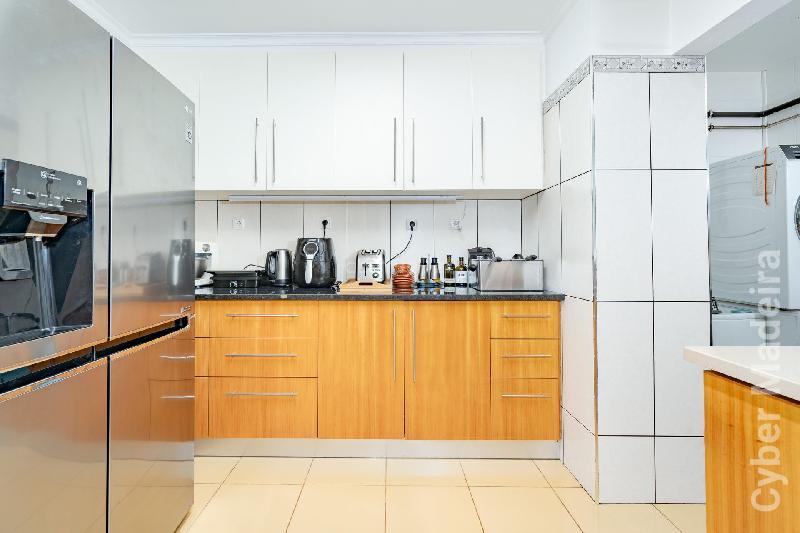 Apartamento T2 para Venda Canhas, Travessa Poiso