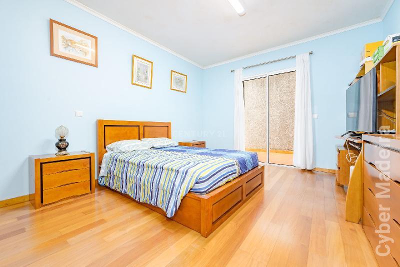 Apartamento T2 para Venda Canhas, Travessa Poiso