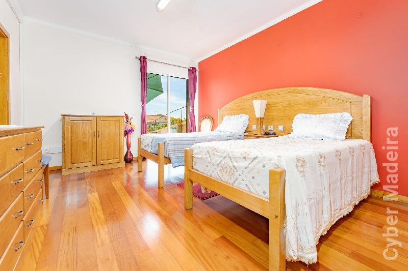 Apartamento T2 para Venda Canhas, Travessa Poiso