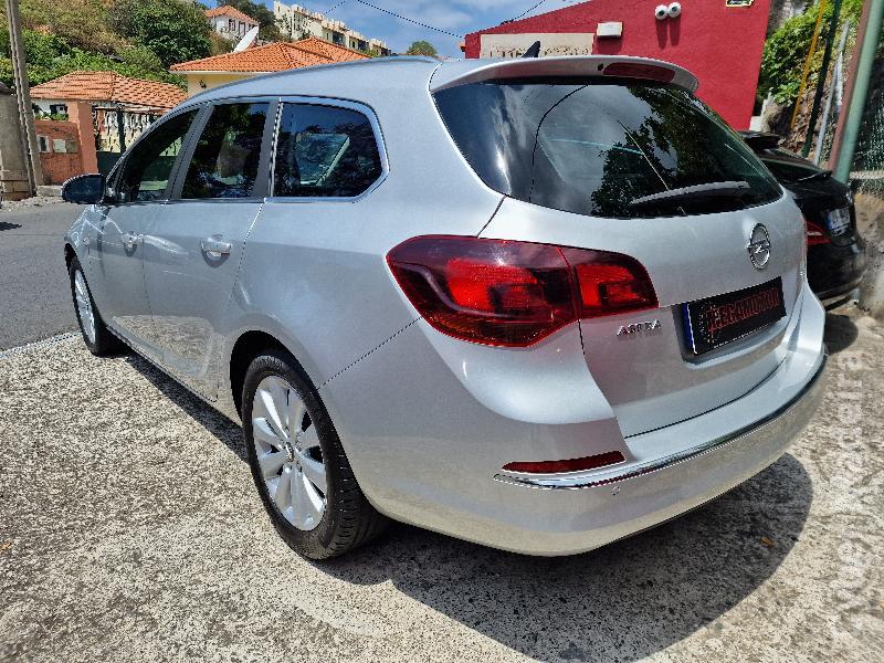 OPEL ASTRA ST 1.6 CDTI COSMO Gasóleo