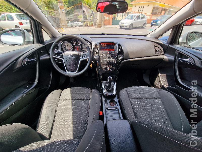 OPEL ASTRA ST 1.6 CDTI COSMO Gasóleo