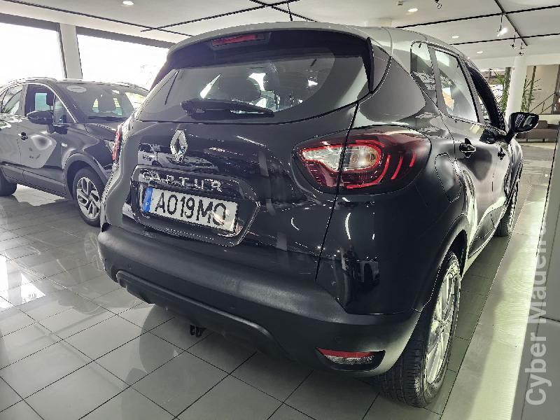 RENAULT CAPTUR 1.5 DCI 90 CV Gasóleo
