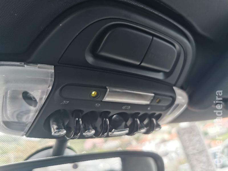 MINI MINI 1.5D COOPER CABRIO Gasóleo