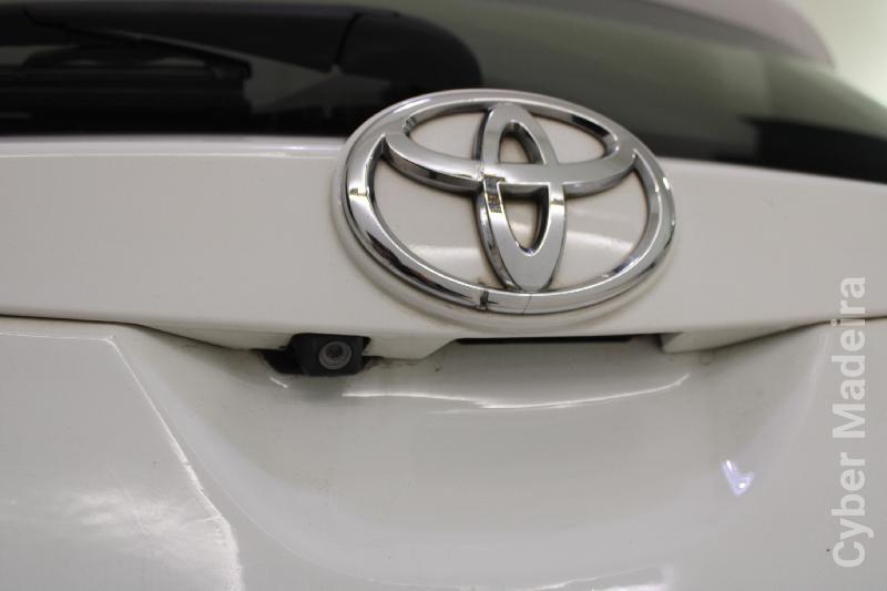TOYOTA AURIS 1.4 D-4D Active Gasóleo