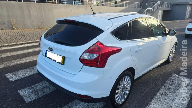 FORD FOCUS 1.6 TDCi Titanium Gasóleo