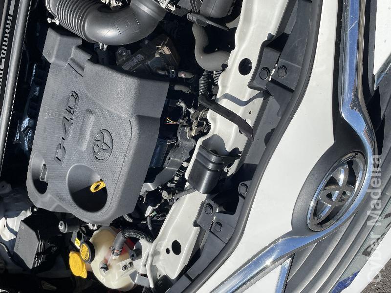 TOYOTA YARIS 1.4 D-4D 90cv Gasóleo