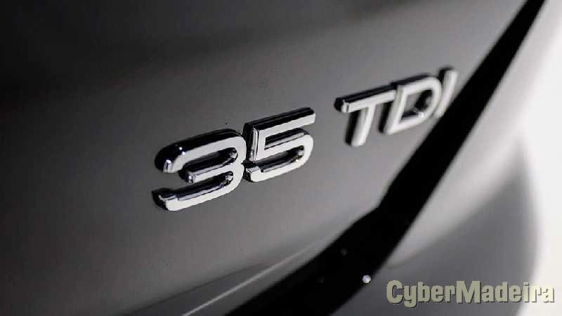 AUDI A4 Limousine S line Híbrido