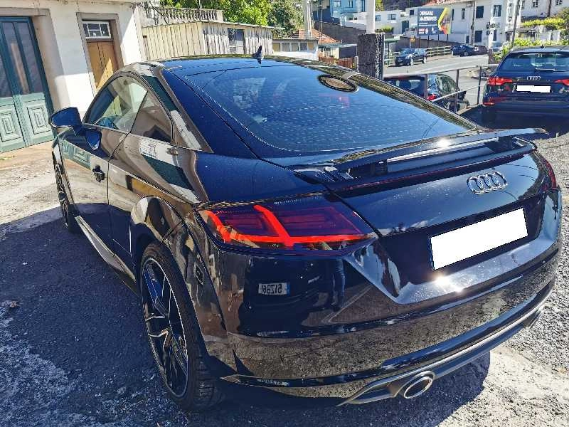 AUDI TT 2.0 TDI S-LINE Gasóleo