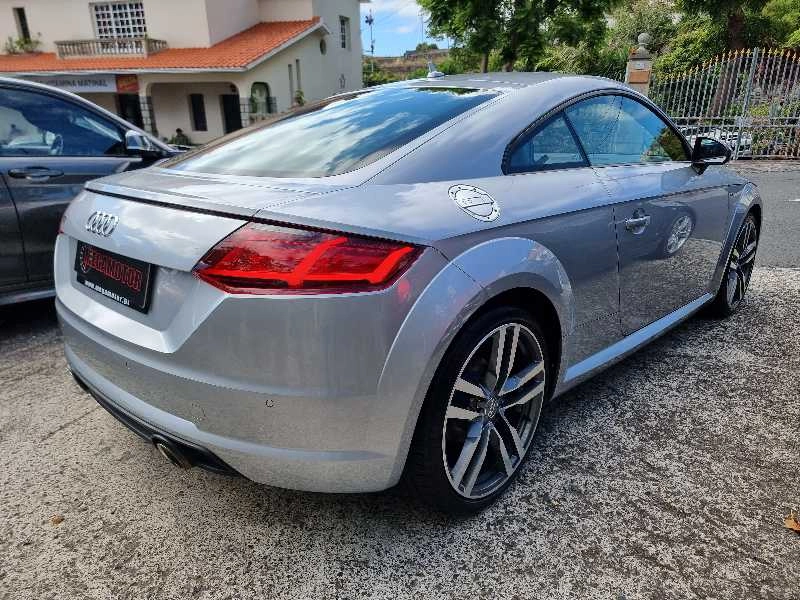 AUDI TT COUPE 2.0 TDI 184CV Gasóleo