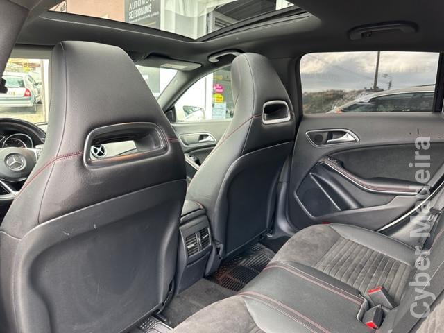 MERCEDES CLA 220 CDI AMG Line Automático - 09/2017 Gasóleo