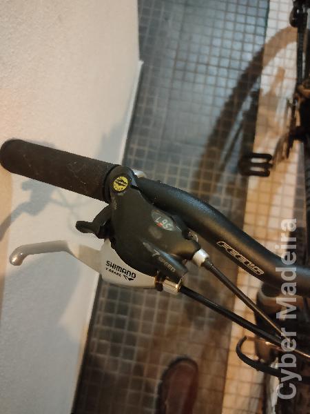 Bicicleta + Apoio para carro BTT Homem Bicicleta + Apoio para carro