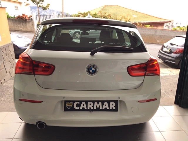 BMW Serie 1 118 D - Sport - Cx Automática 8 Velocidades - 150 CV Gasóleo