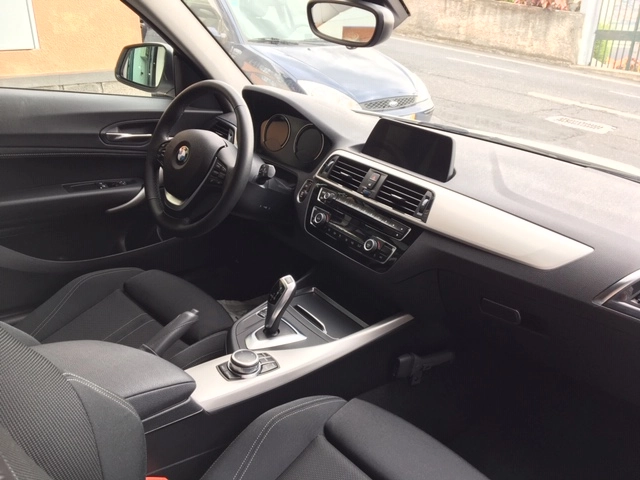 BMW Serie 1 118 D - Sport - Cx Automática 8 Velocidades - 150 CV Gasóleo