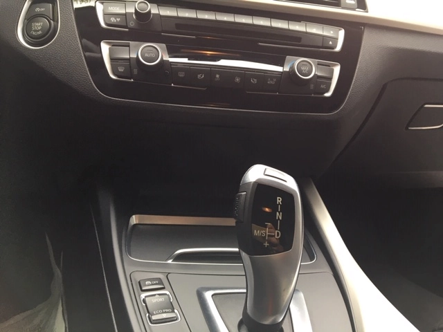 BMW Serie 1 118 D - Sport - Cx Automática 8 Velocidades - 150 CV Gasóleo