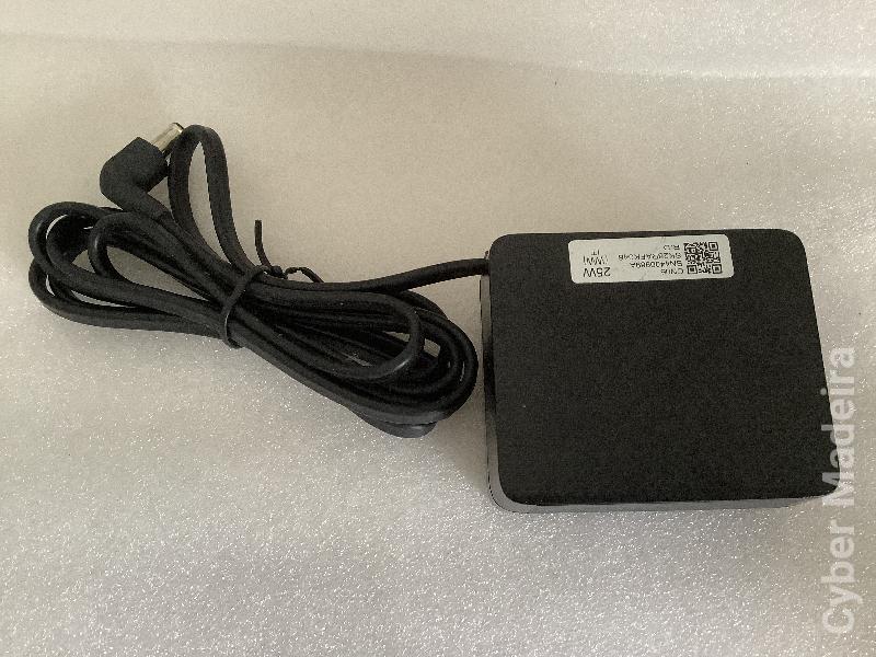 Adaptador AC original Samsung BN44-00989A 14V  1.79A  25W