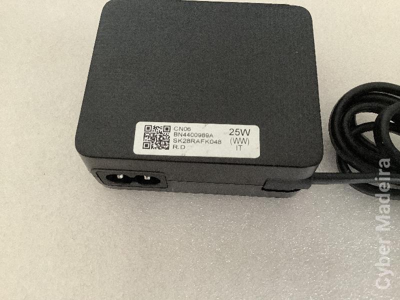 Adaptador AC original Samsung BN44-00989A 14V  1.79A  25W