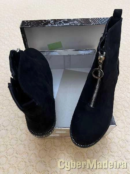 Botas pretas P/Mulher null