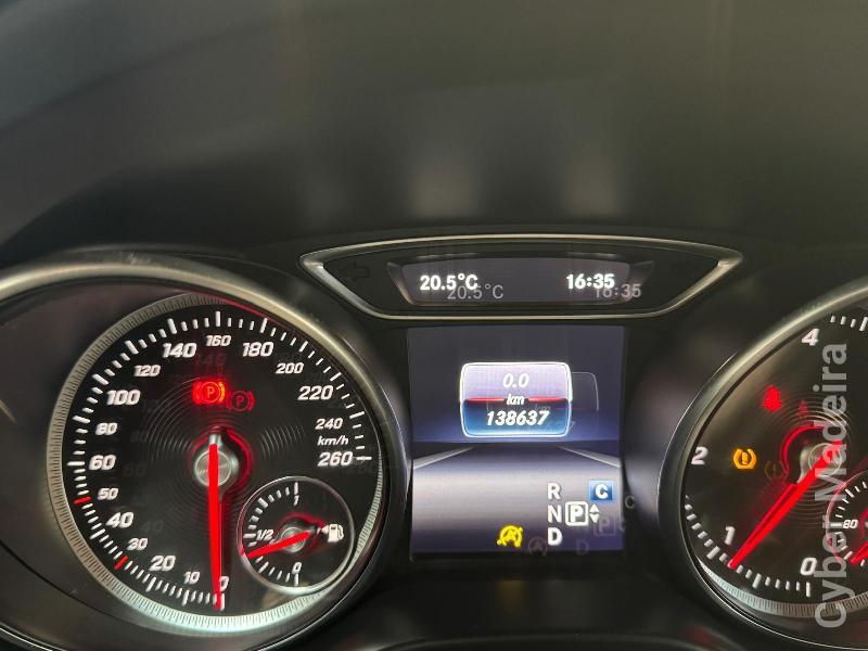 MERCEDES CLA 180 CDI SHOOTING BRAKE AMG EDITION Gasóleo